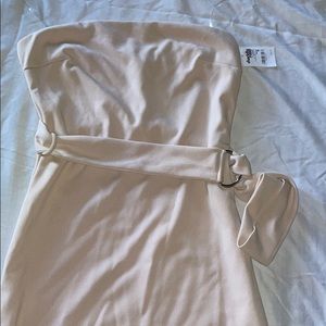 Strapless beige color dress